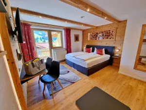 Bild 1: Wellnesssuite "Heimatgfühl" mit privatem Wellnessbereich und Königscard