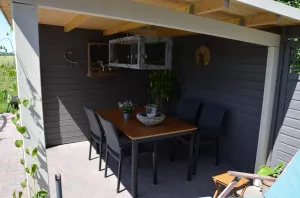 Schattiges Plätzchen auf der Terrasse