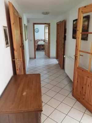 Bild 2: Eingezäuntes Ferienhaus Nora