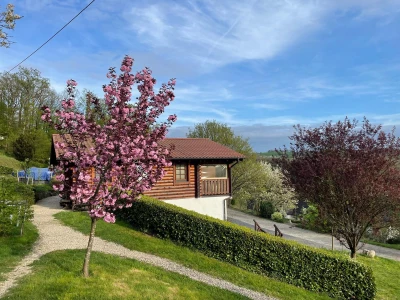 Ferienhaus in Helmeroth: Blockhaus Urlaub im Westerwald Helmerother Blockhäusl