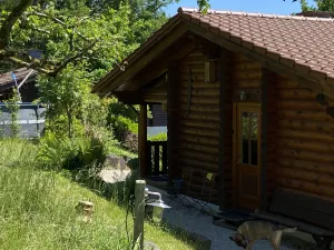 Bild 3: Blockhaus Urlaub im Westerwald Helmerother Blockhäusl