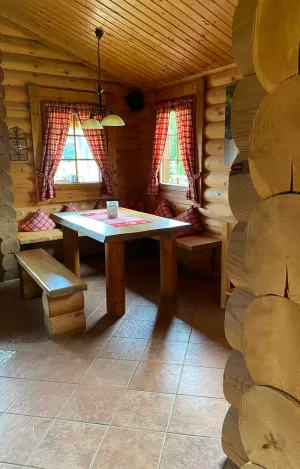 Bild 4: Blockhaus Urlaub im Westerwald Helmerother Blockhäusl
