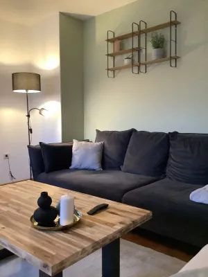 gemütlicher Wohnbereich inn der Ferienwohung