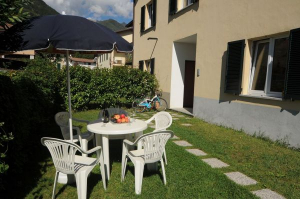 Bild 12: Lakeside Holiday Resort Anlage mit Pool fuer 6 Personen